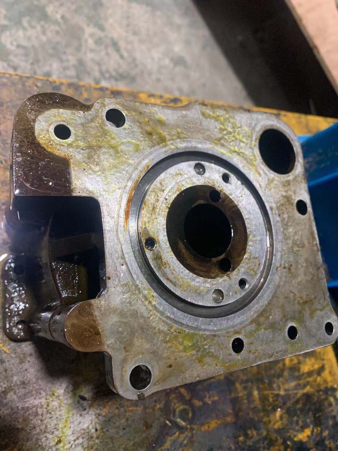 d18ad6fd92c2f25da52f195046d6a95