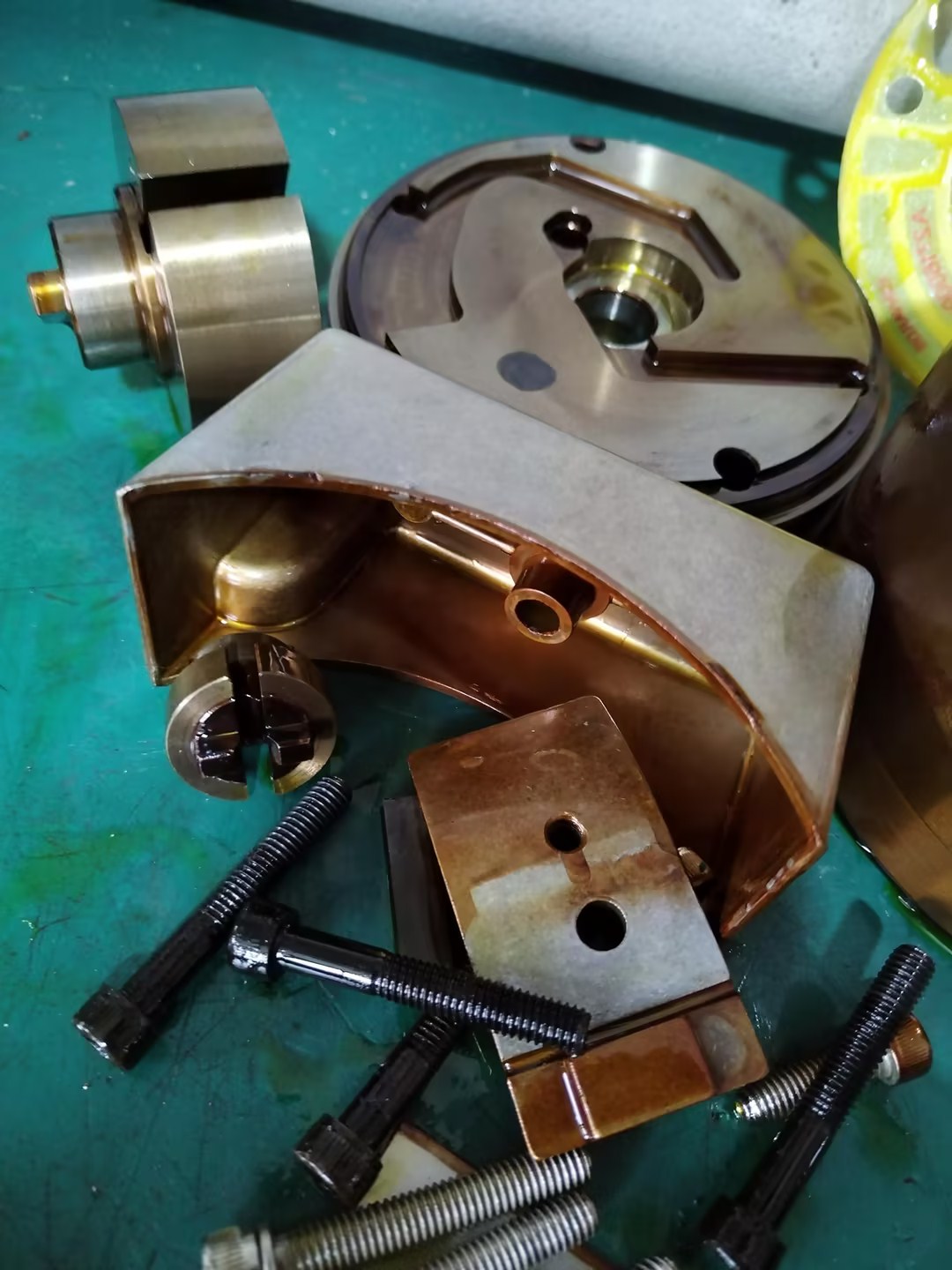 ca0830fc83a23e9a750935de9ca5e071