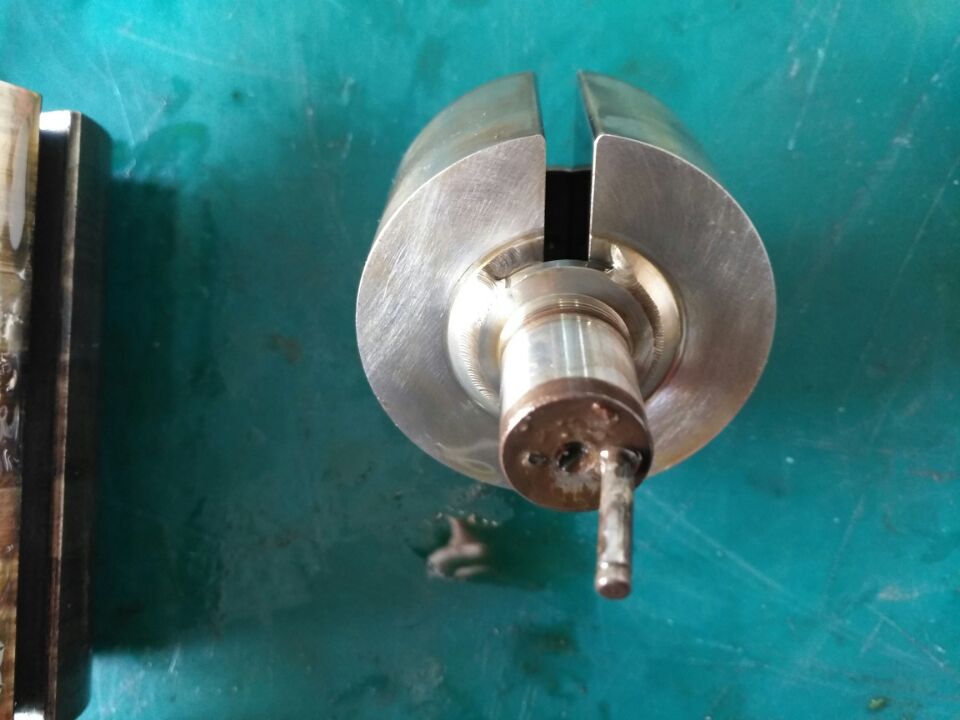 1F9D86C9030DEC2B944A4381A4DF5055