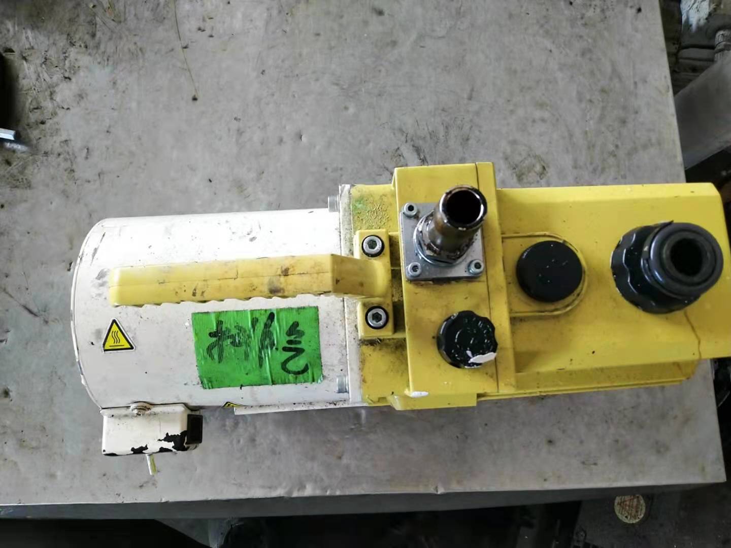 67dc492af9c6f5a4c8f51cd7c13f50d