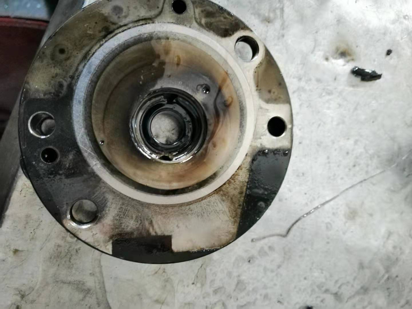 ab7e4ebd92d9338bea880bc84336543